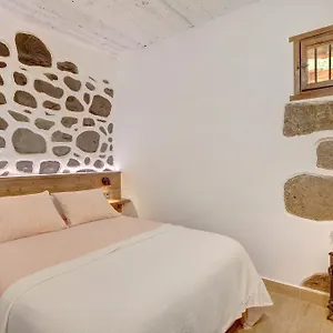 https://casa-vilaflor.in-canary-islands.com